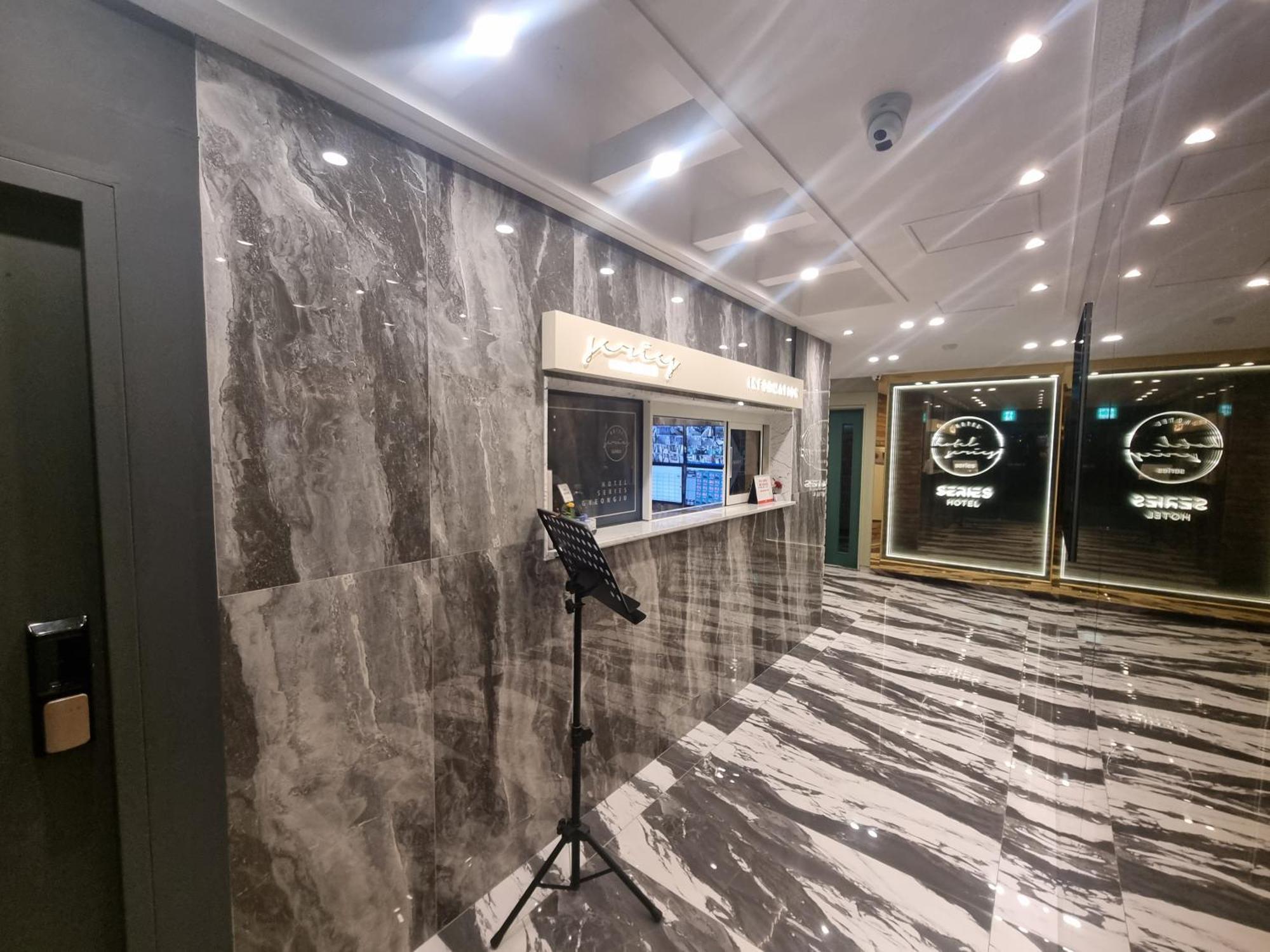 Series Hotel Gyeongju Buitenkant foto