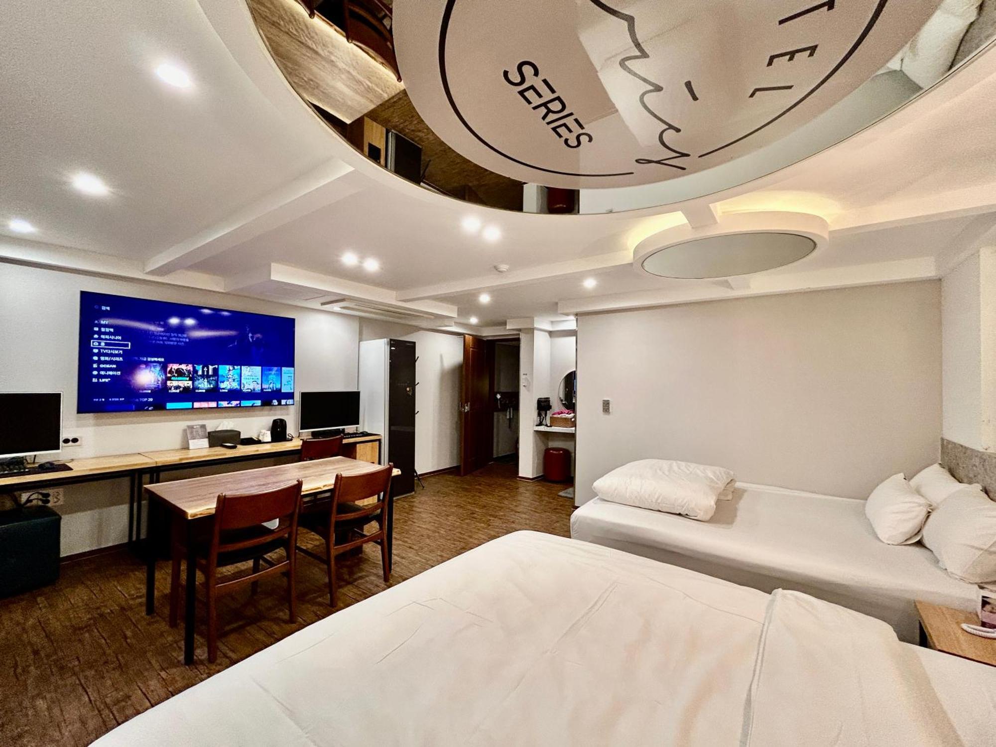 Series Hotel Gyeongju Buitenkant foto
